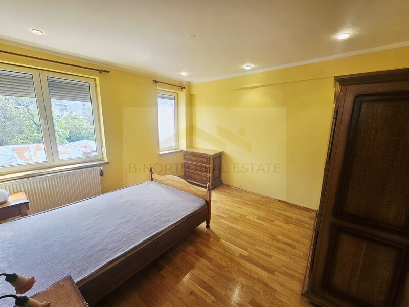 Piata Alba Iulia Apartament de inchiriat 3 camere  100 mp Vila 2012