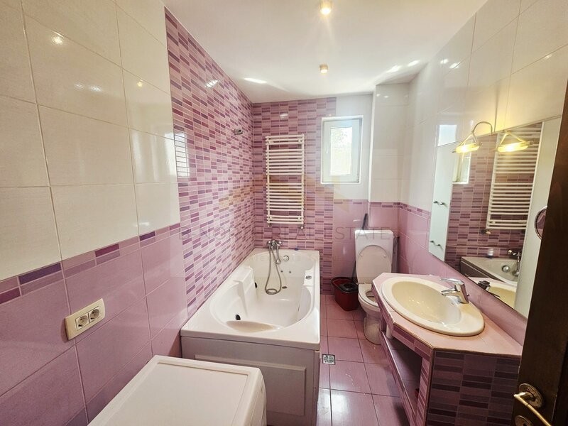 Piata Alba Iulia Apartament de inchiriat 3 camere  100 mp Vila 2012